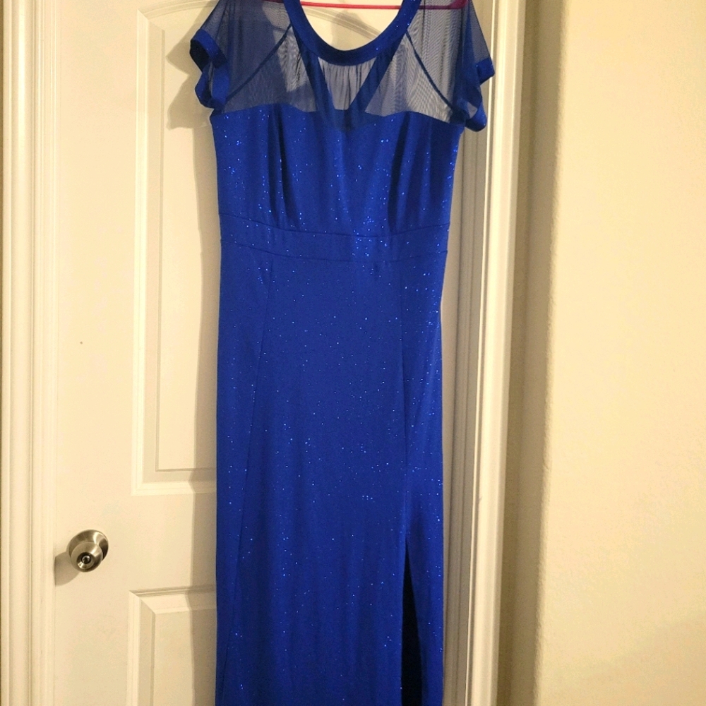 Blue dress